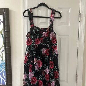 Torrid Rose Dress size 2